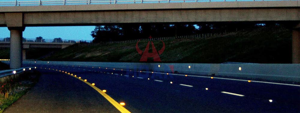 Tachas Reflectivas Sudamérica